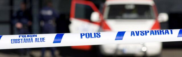 В Финляндии взорвался припаркованный возле отеля фургон. Погибли два человека