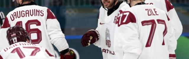 Латвийские хоккеисты уступили Дании и заняли последнее место в группе