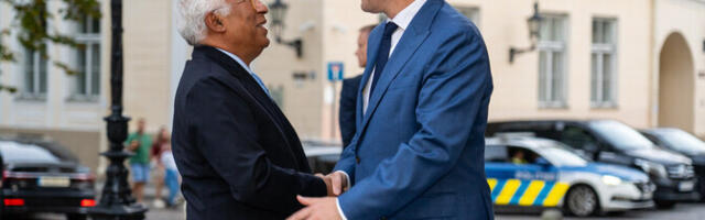 ФОТО: Кристен Михал встретился с Антониу Коштой