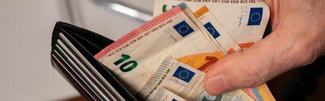 Долг, погашенный три года назад, преследует до сих пор. Информация о просроченных платежах просто так из регистра не исчезает