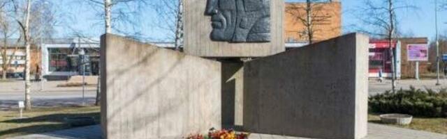 Рабочая группа по советским памятникам: Памятник неизвестному солдату в Силламяэ должен быть снесён