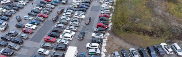 С парковки торгового центра в Ласнамяэ угнали авто: ущерб — 50 000 евро