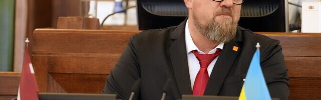 В Латвии отправленный на проверку госязыка депутат Сейма решил сложить мандат