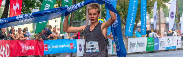 В Пярну определились чемпионы Эстонии по шоссейному бегу на 10 км