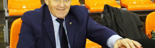 Входил в десятку лучших арбитров по баскетболу в СССР и судил чемпионат Ливана. Нарвитянину Павлу Антонову исполнилось 75