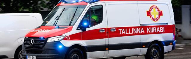 В столичном автобусе из-за резкого торможения пострадали два человека. Что еще произошло на дорогах за сутки?