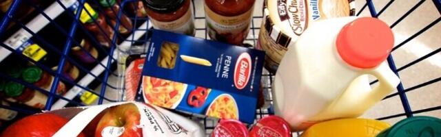 Аналитик: товары особо не дорожали, но стали дороже услуги