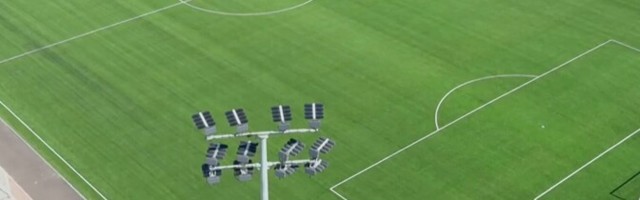 В Пярну теперь есть футбольное поле с искусственным покрытием и подогревом