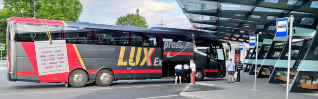 Lux Express вновь открывает автобусную линию на Санкт-Петербург