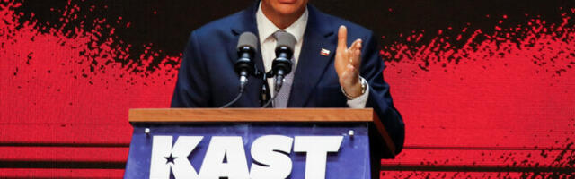 Стоящий на крайне правых позициях Хосе Антонио Каст победил на президентских выборах в Чили