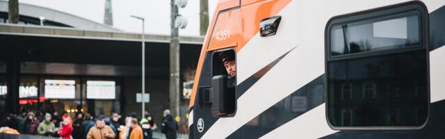 Новые поезда Elron один за другим выходят на линии. Первый из них уже начал перевозить пассажиров