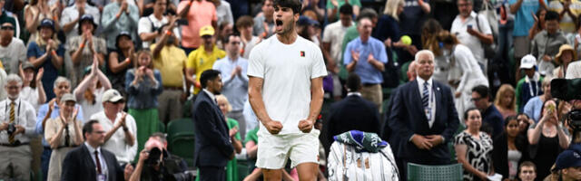 Уимблдон: Алькарас, Джокович, Самсонова и Соболенко вышли в четвертьфинал