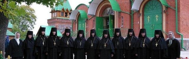 Эстонские монахини обратились к президенту с просьбой наложить вето на закон против Православной Церкви