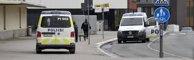 Полиция Финляндии: в центре Тампере несколько человек были ранены ножом 