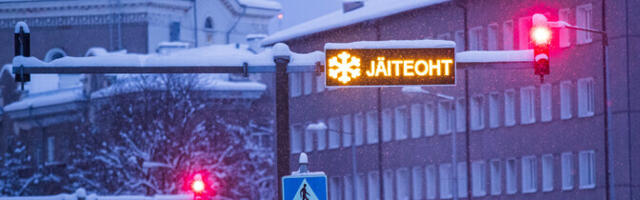 Семейный врач: как защититься зимой от вирусов и травм?