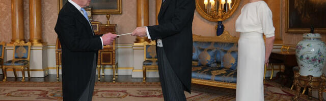 Посол Эстонии в Великобритании вручил верительные грамоты королю