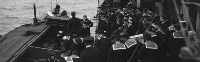 «Дом грехов»: как британский флот оборонял в Кадриорге кафе с борделем и нелегальной водкой