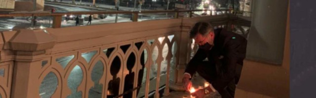 «Убили 90% евреев в Латвии»: посол Германии зажег свечи памяти