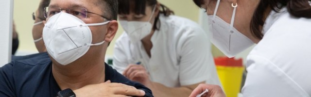 Опрос: более 60% жителей Эстонии готовы вакцинироваться от COVID-19