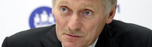 Песков в интервью CNN: войска РФ останутся около границ Украины