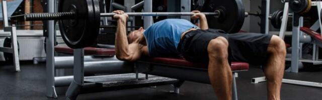 Как правильно распределять вес по точкам опоры: примеры, техника выполнения, видео