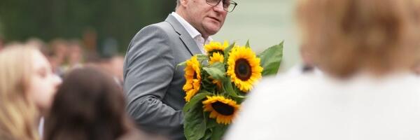 Мэр Риги — о наболевшем: паром в Болдераю, крематорий в Иманте, цена проезда