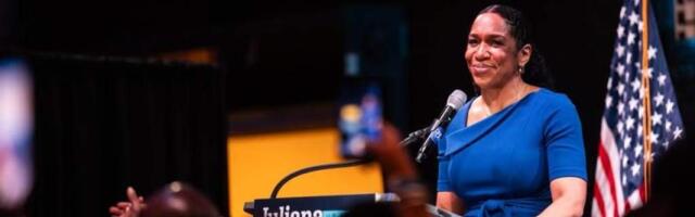 Раскритиковавшая Трампа и войну в Иране демократка победила на праймериз в Иллинойсе