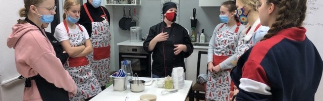 29.11.2020 кулинарный воркшоп карамельный пудинг в ESN