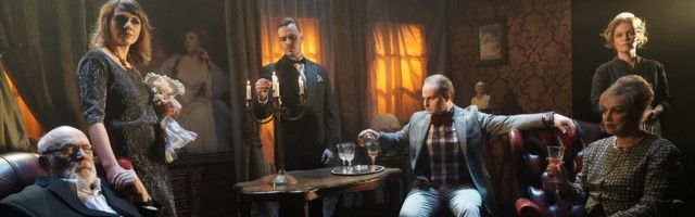 Русский театр вновь открывает свои двери и приглашает на детективный спектакль «Визит инспектора»