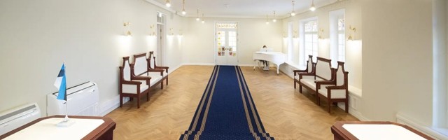 Государство хочет перенести подачу заявлений о браках в интернет