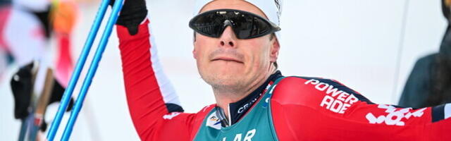 Норвежец Амундсен выиграл 20-километровый масс-старт на этапе Кубка мира в Руке