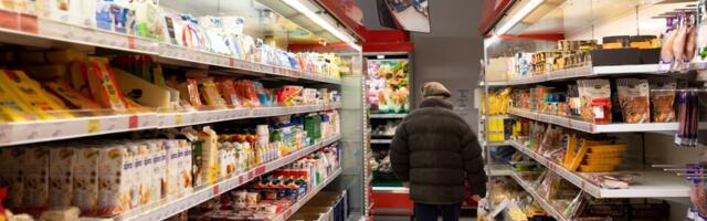 Объем продаж у предприятий розничной торговли начал сокращаться