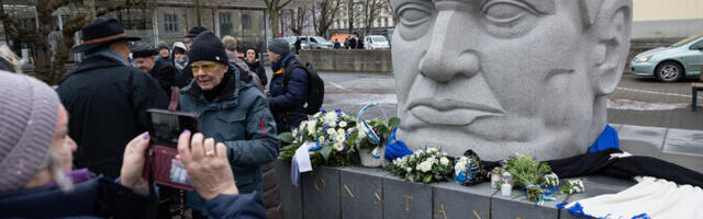 Суд наказал пенсионера из Валга за надписи на памятнике Константину Пятсу