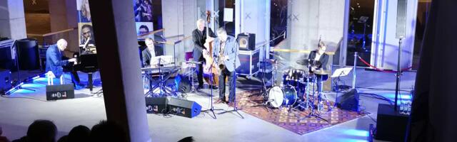 ВИДЕО | Гостей джазового фестиваля iDeeJazz сегодня ждёт сюрприз