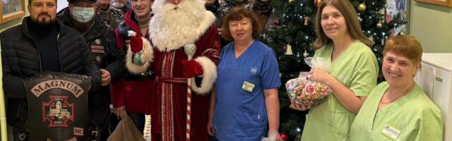 Видео и фото: нарвские байкеры привезли Деда Мороза и мешок конфет детям в Нарвскую больницу