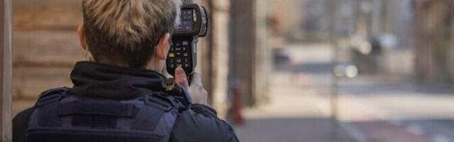 Двое иностранцев с поддельными документами попались в Таллинне на превышении скорости