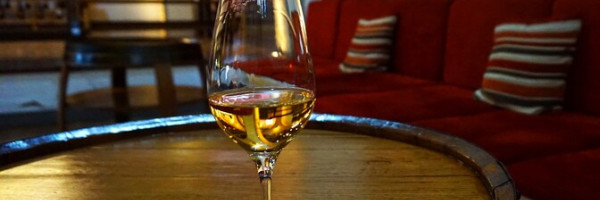 Запрет на ночную продажу алкоголя продлен в Эстонии до конца февраля