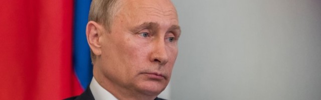 Путин рекомендовал Госдуме запретить публично отождествлять СССР и нацистскую Германию