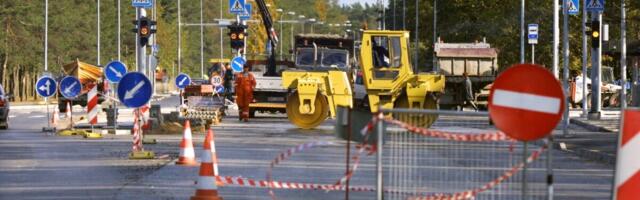 Таллинн оштрафует строительную фирму за перекрытую в час пик Пирита теэ