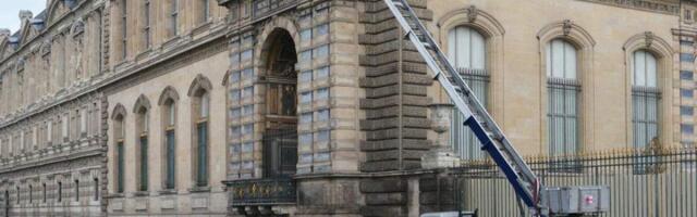 Во Франции задержали подозреваемых в ограблении Лувра. Один из них пытался покинуть страну