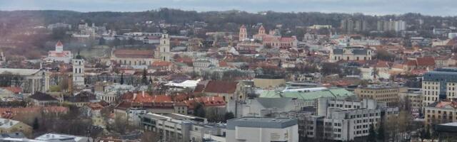 С 1 мая в шести крупных городах и курортных зонах Литвы вступит в силу запрет на сжигание твёрдого ископаемого топлива