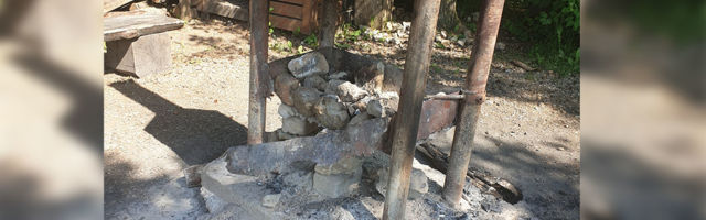 Читатель: Мангал на Ореховой горке требует внимания