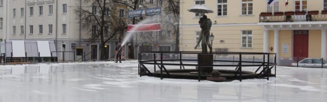 Фотоновость: строительство Городка Света в полном разгаре