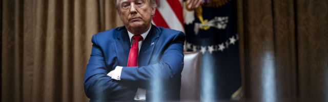 Американская трагедия: США достигли печальной отметки в два миллиона заражённых COVID-19