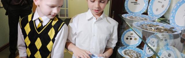 ОТВЕЧАЕТ ЮРИСТ | Сколько можно получить пенсионной надбавки за воспитание детей?