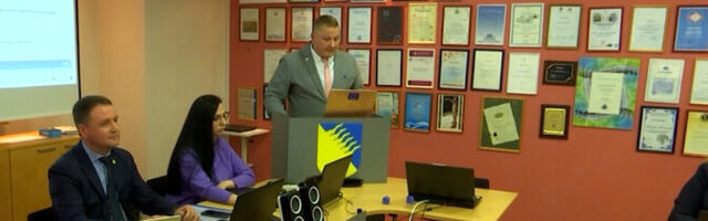 В Кохтла-Ярве разгорелись споры о полномочиях Антона Диева