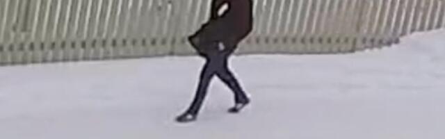 ФОТО | Мужчина, напавший на женщину с ребенком в Каламая, незадолго до этого проник на территорию детского сада