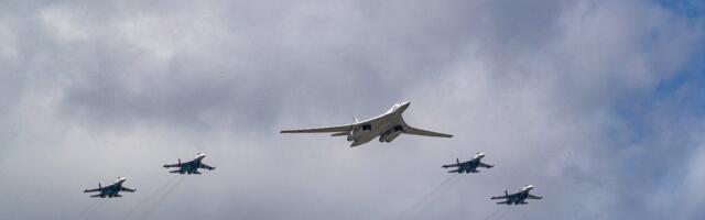 РФ развернула 16 бомбардировщиков близ Финляндии и Норвегии