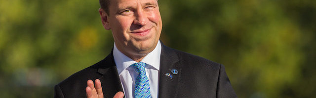 Рейтинг Центристской вырос до самого высокого после выборов уровня, но Партия реформ все равно лидирует