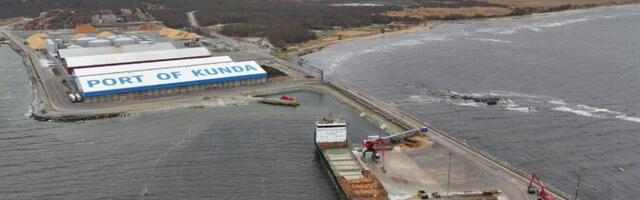 В Кундаском порту загорелся склад с негашеной известью